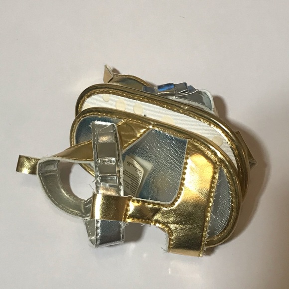 so ‘dorable gold metallic infant girl sandals - Picture 5 of 5